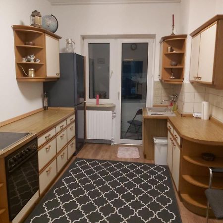 1 Zimmerwohnung Mit Kueche, Balkon Und Badezimmer In Duesseldorf Apartmen Εξωτερικό φωτογραφία
