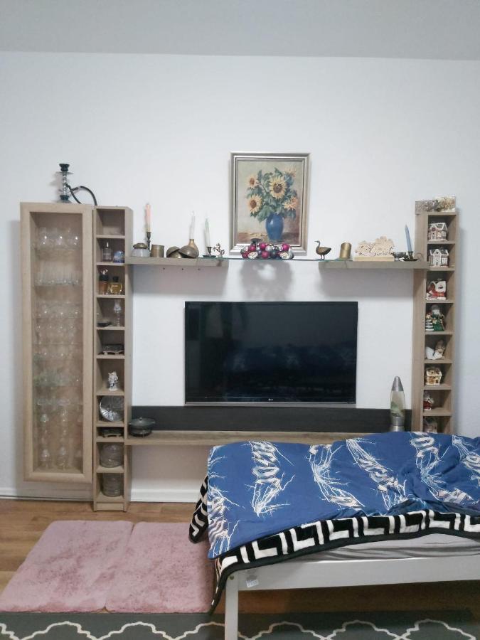1 Zimmerwohnung Mit Kueche, Balkon Und Badezimmer In Duesseldorf Apartmen Εξωτερικό φωτογραφία